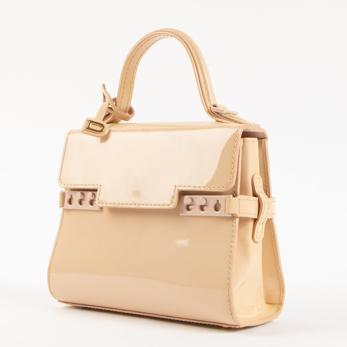 Shop the 100% authentic Delvaux Nude Vernis Tempête Micro Bag second hand on Labellov.com!