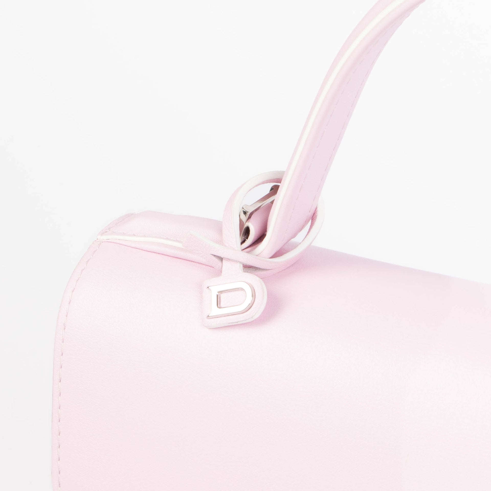 Delvaux Sakura Calf Souple Tempête MM