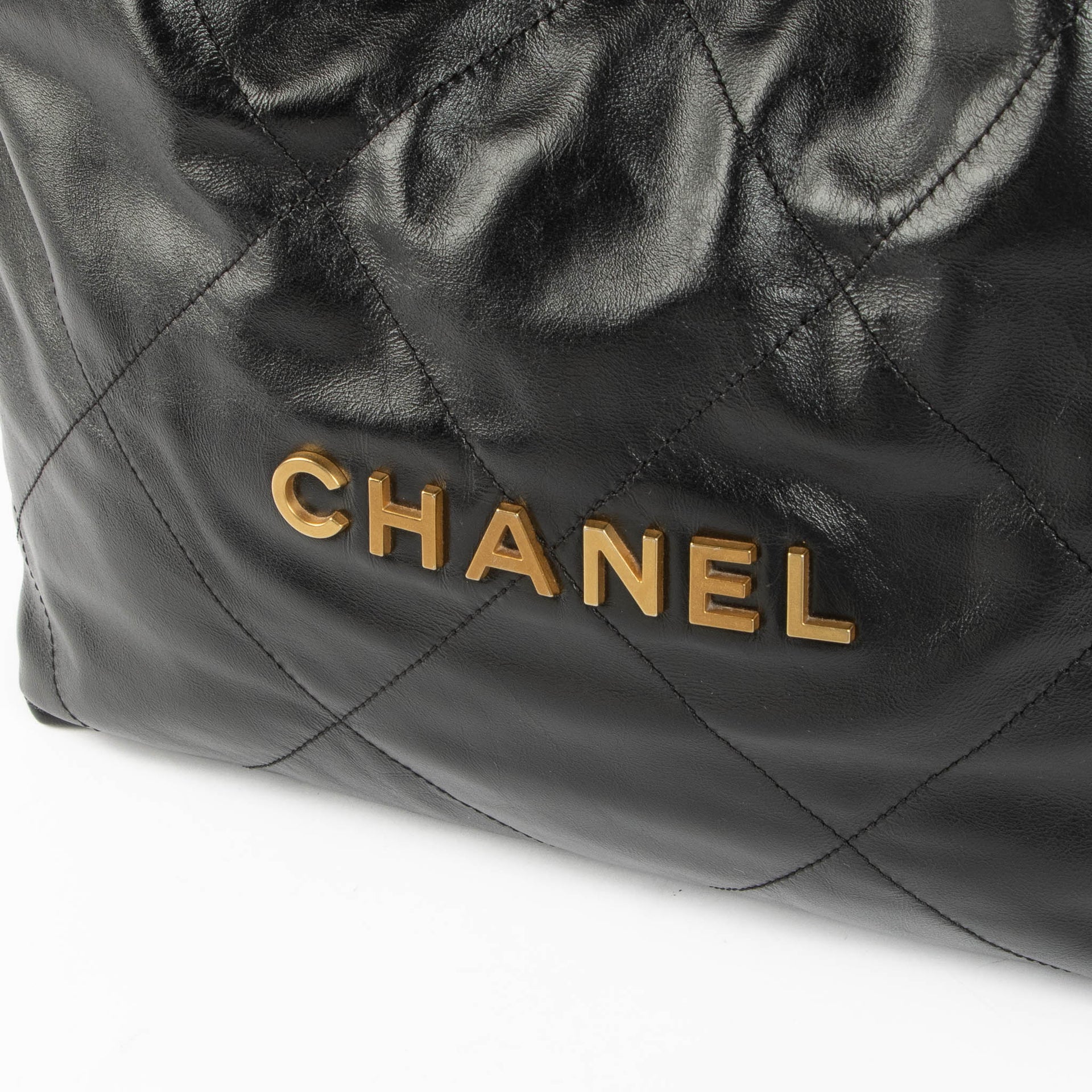 CHANEL 22 SMALL ZWART
