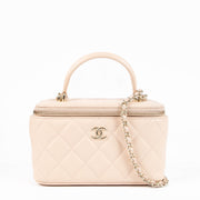 Shop this 100% authentic Chanel Vanity Soft Pink GHW at Labellov.com