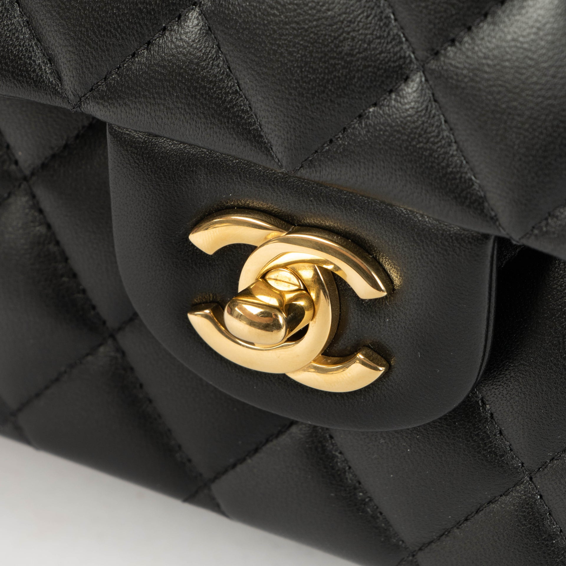 Shop this 100% authentic Chanel Black Lambskin Medium Classic 11.12 Double Flap Bag at Labellov.com