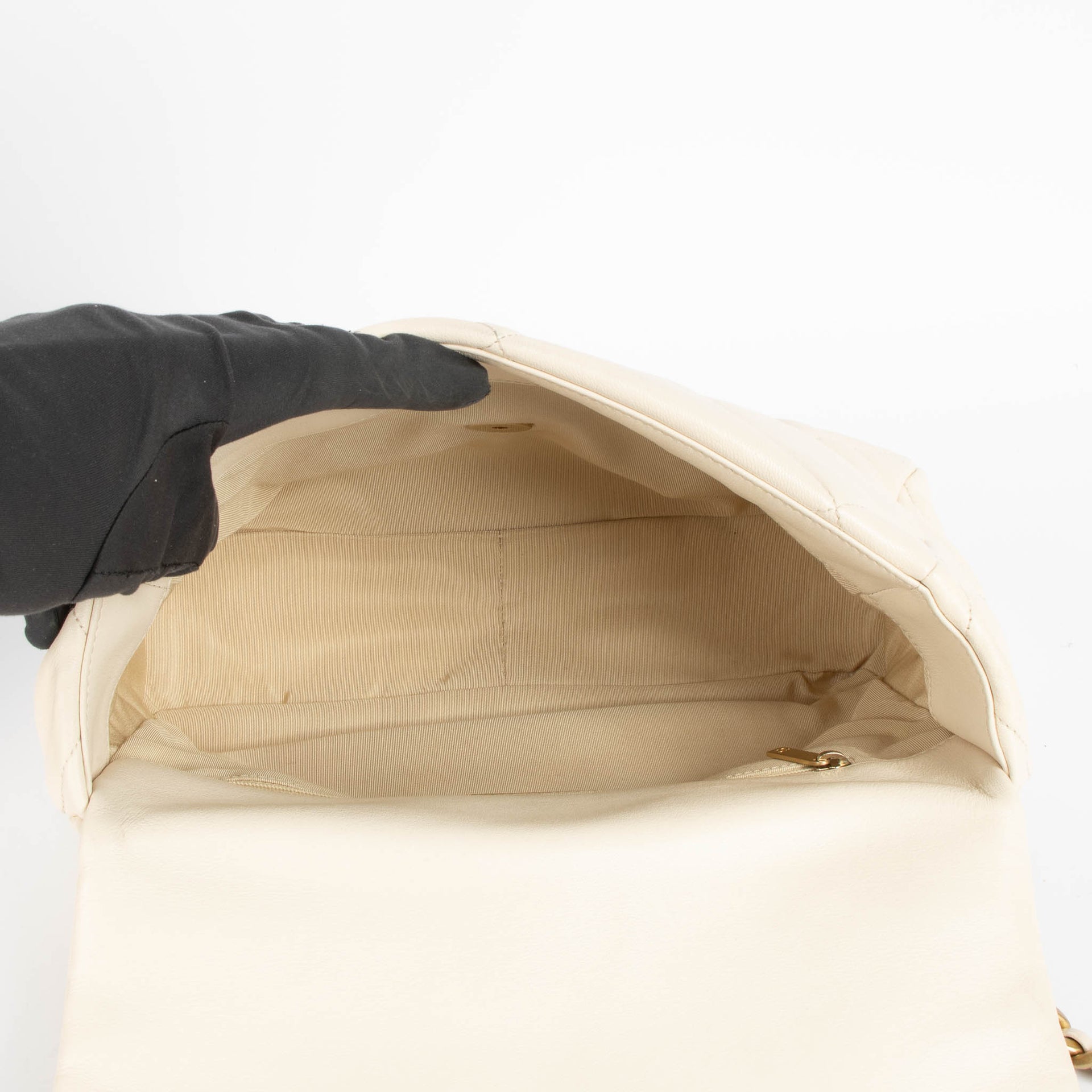 Shop this 100% authentic Chanel Beige Lambskin Large Chanel 19 Bag at Labellov.com