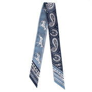 Shop this 100% authentic Hermès Twilly Cheval de Coeur Bandana at Labellov.com.
