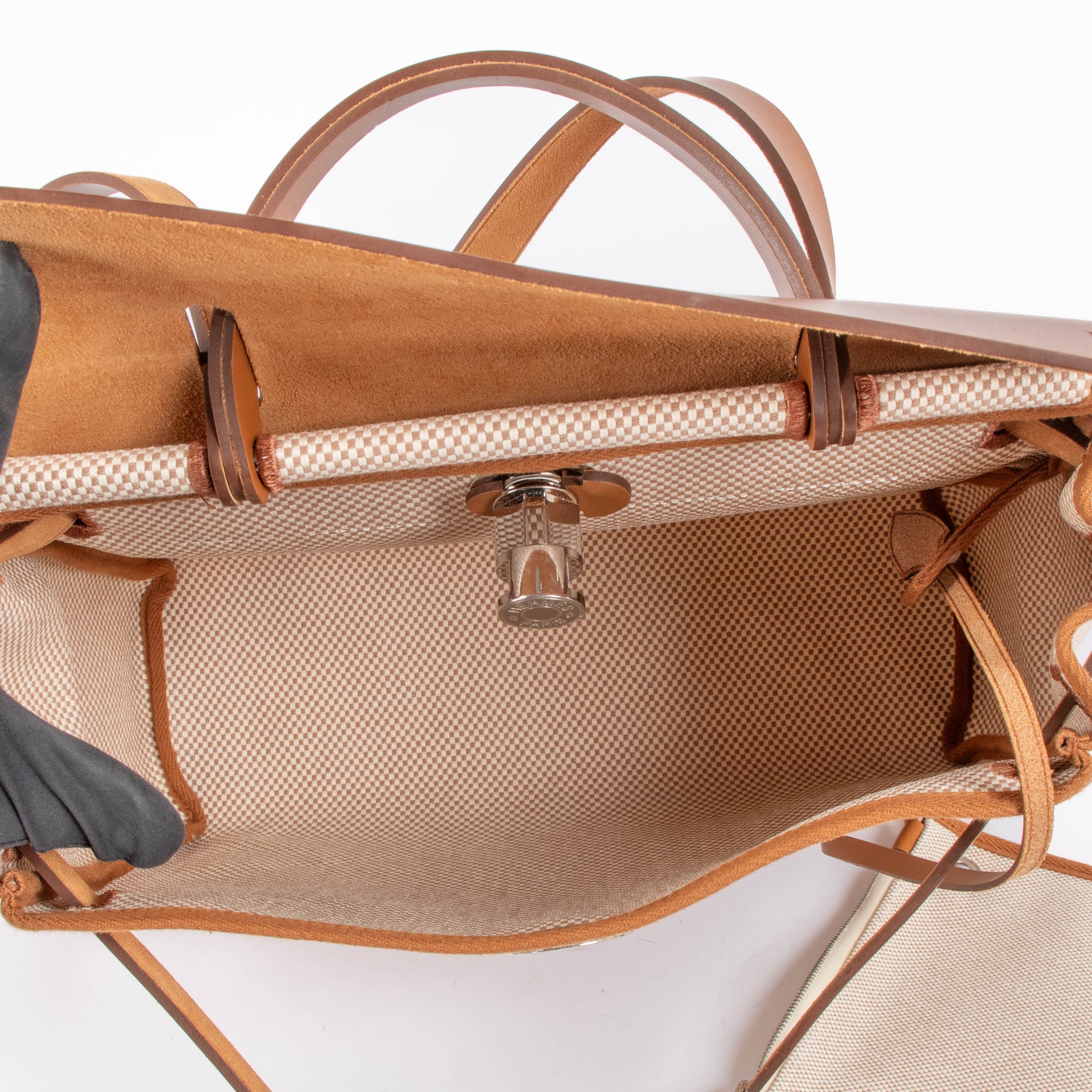 Hermès Herbag Zip 31 Ecru/Beige/Fauve Criss Viking/Hunter PHW