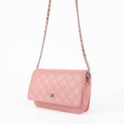 Shop the authentic Chanel Pink Wallet on Chain second hand on Labellov.com