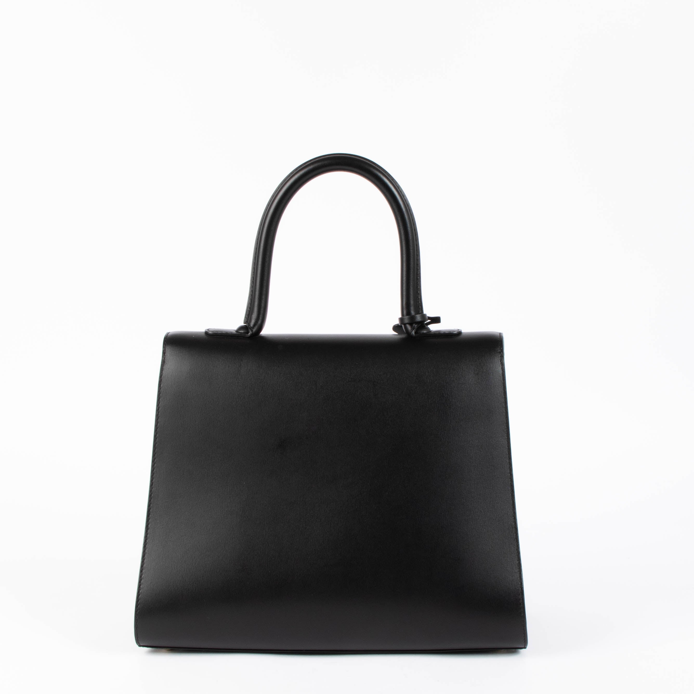 DELVAUX ブラック ケース Delvaux Black Box Calf Brillant MM – Labellov