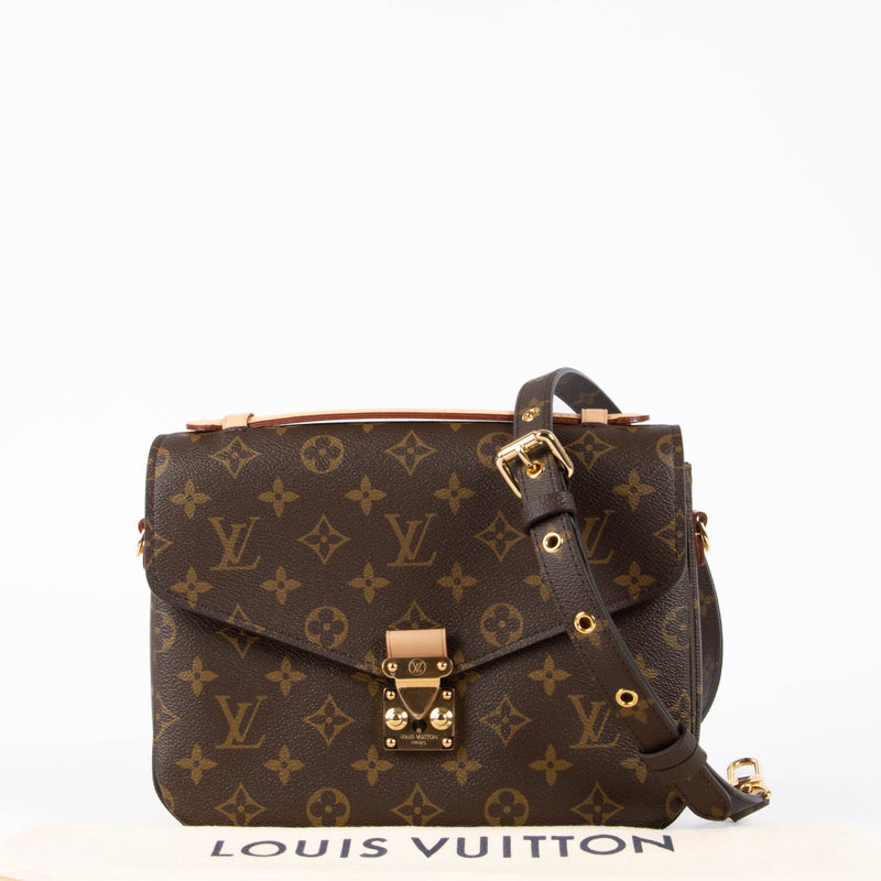 Shop this 100% authentic Louis Vuitton Monogram Pochette Métis at Labellov.com