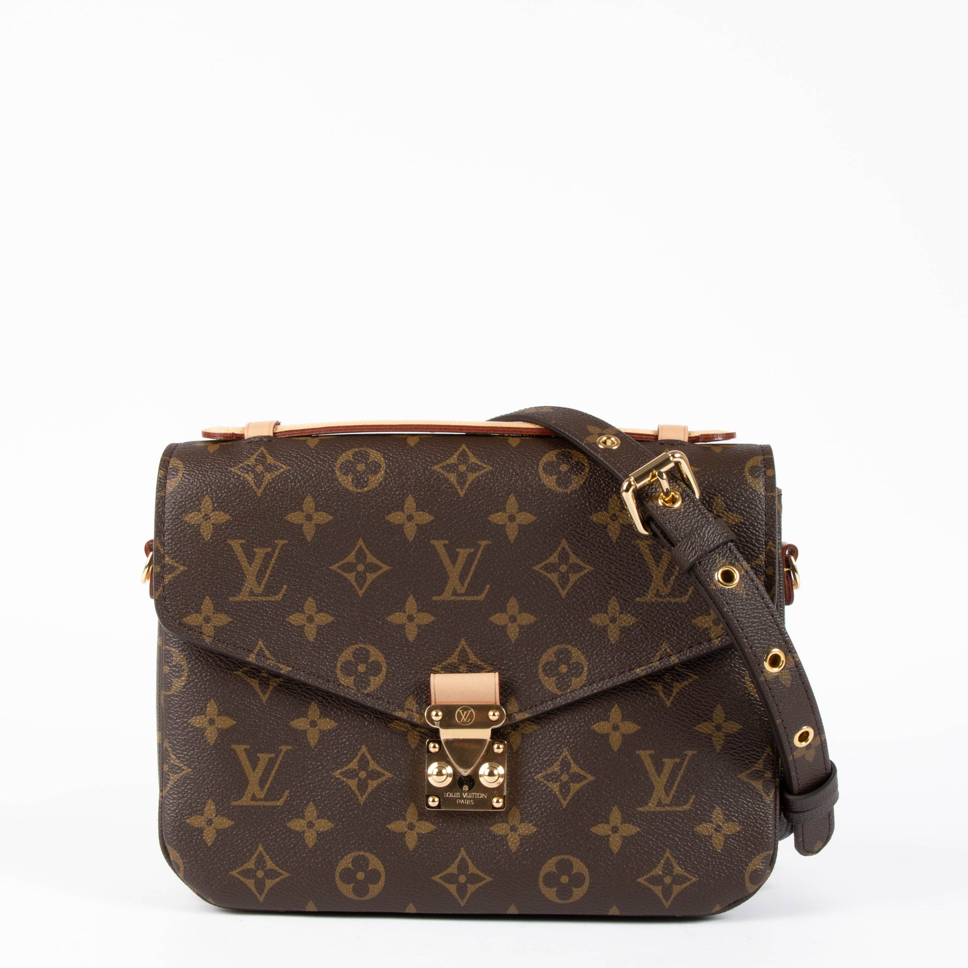 Shop this 100% authentic Louis Vuitton Monogram Pochette Métis at Labellov.com