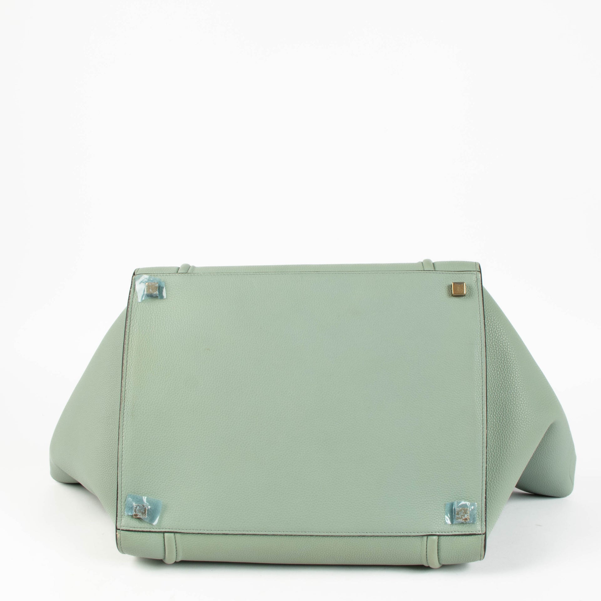 Shop the authentic Celine Glacier Blue Medium Phantom Luggage Tote Bag second hand on Labellov.com