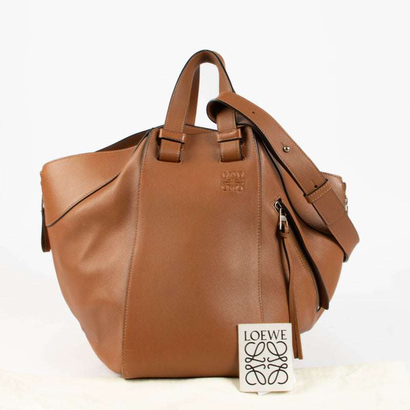 Shop the authentic Loewe Tan Medium Hammock Bag second hand on Labellov.com