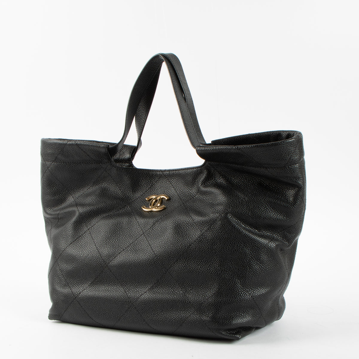 Shop this authentic Chanel 26P Black Soft Caviar CC Small Shoppping Bag pre-loved on Labellov.com