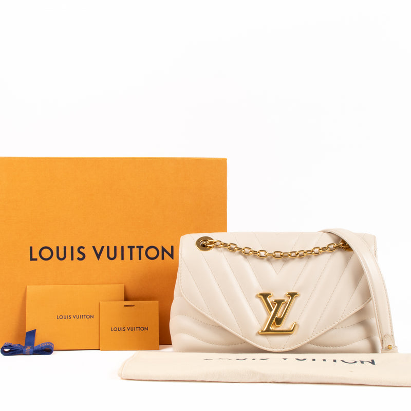 Shop the authentic Louis Vuitton White New Wave Chain Bag on Labellov.com