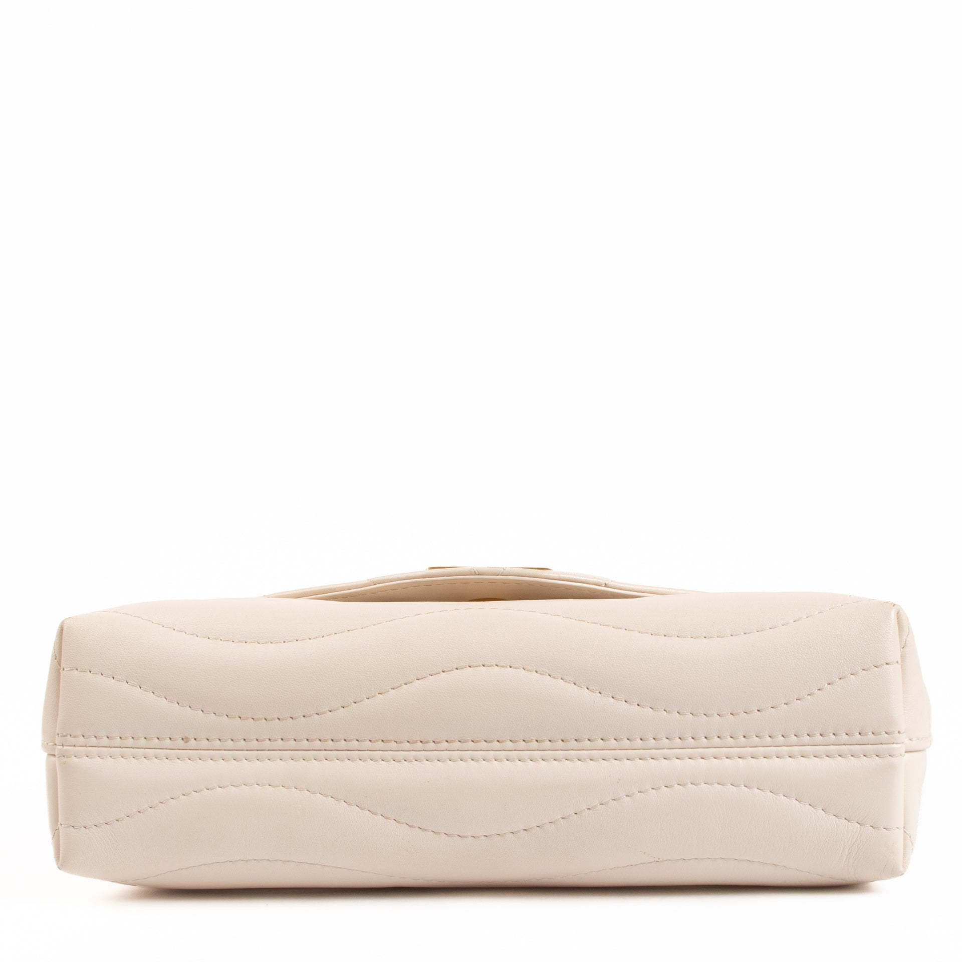 Shop the authentic Louis Vuitton White New Wave Chain Bag on Labellov.com