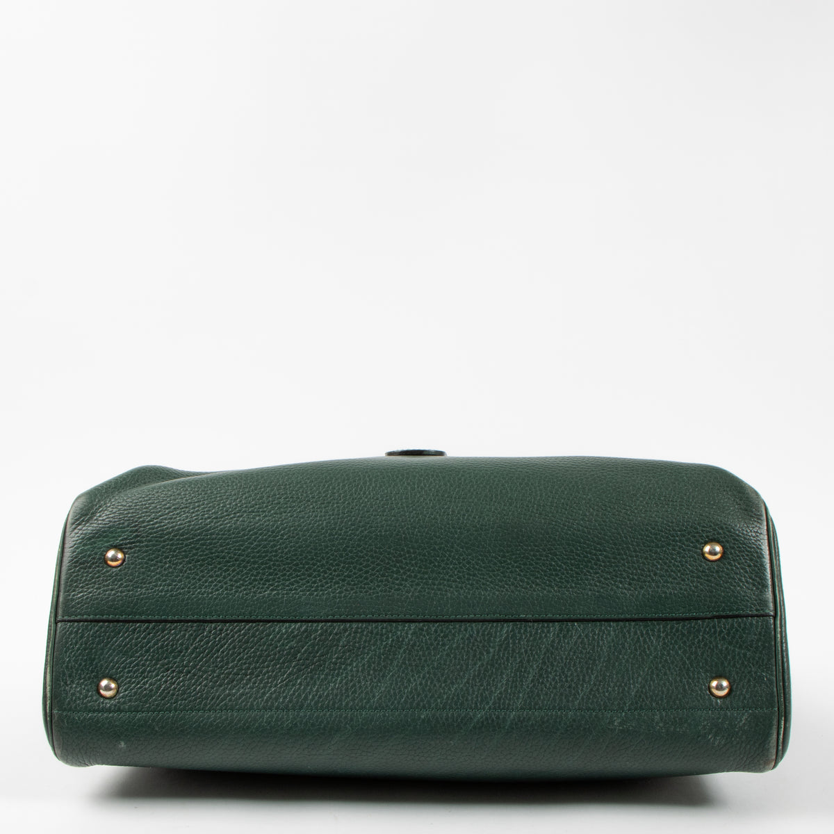 Show this authentic Delvaux Green Leather Brillant Briefcase pre-loved on Labellov.com