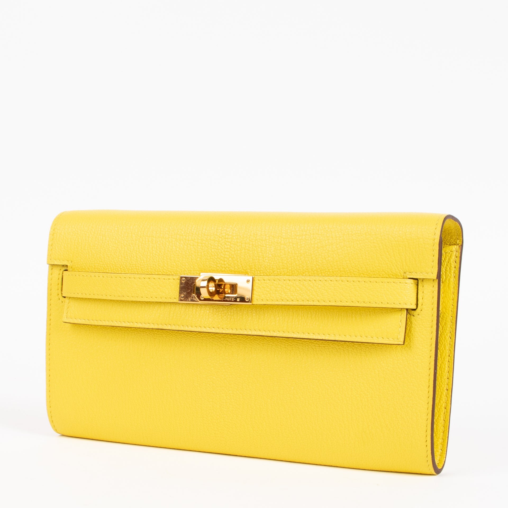 Shop the authentic Hermès Kelly To Go Jaune de Naples Chèvre Mysore on Labellov.com !
