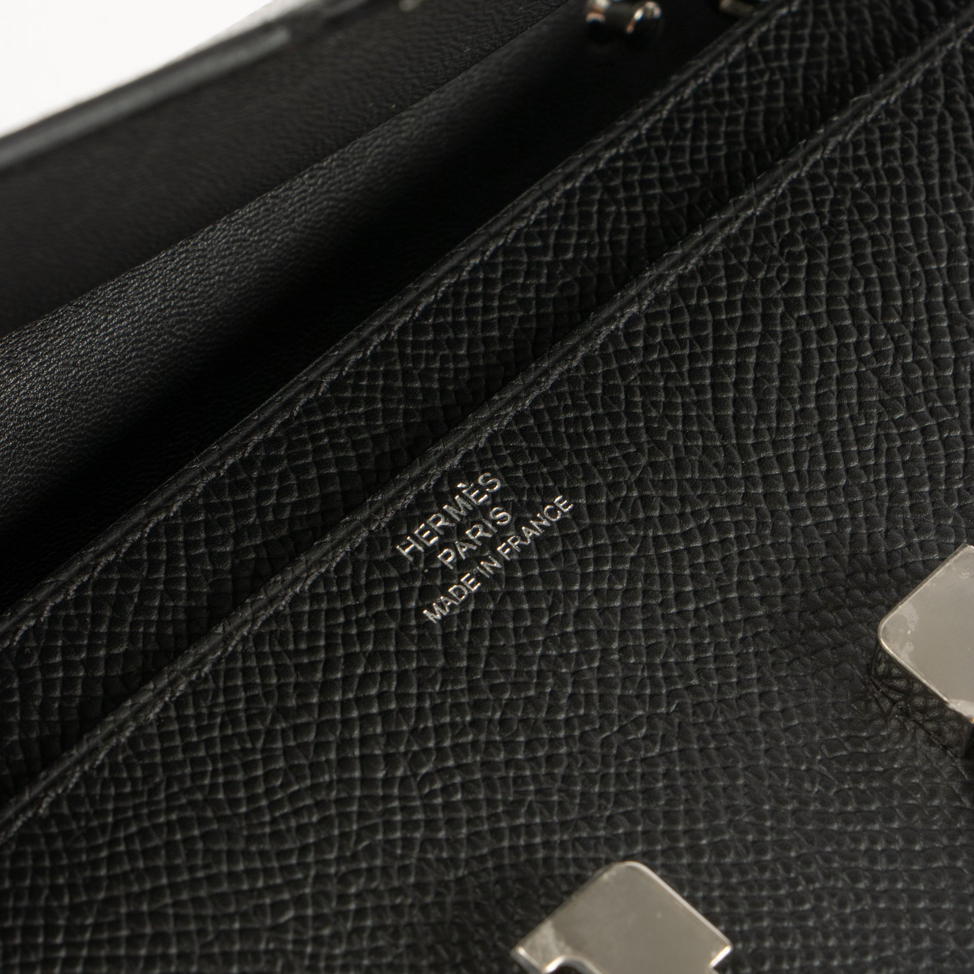Shop the authentic Hermès Constance To Go Black Epsom PHW second hand on Labellov.com!