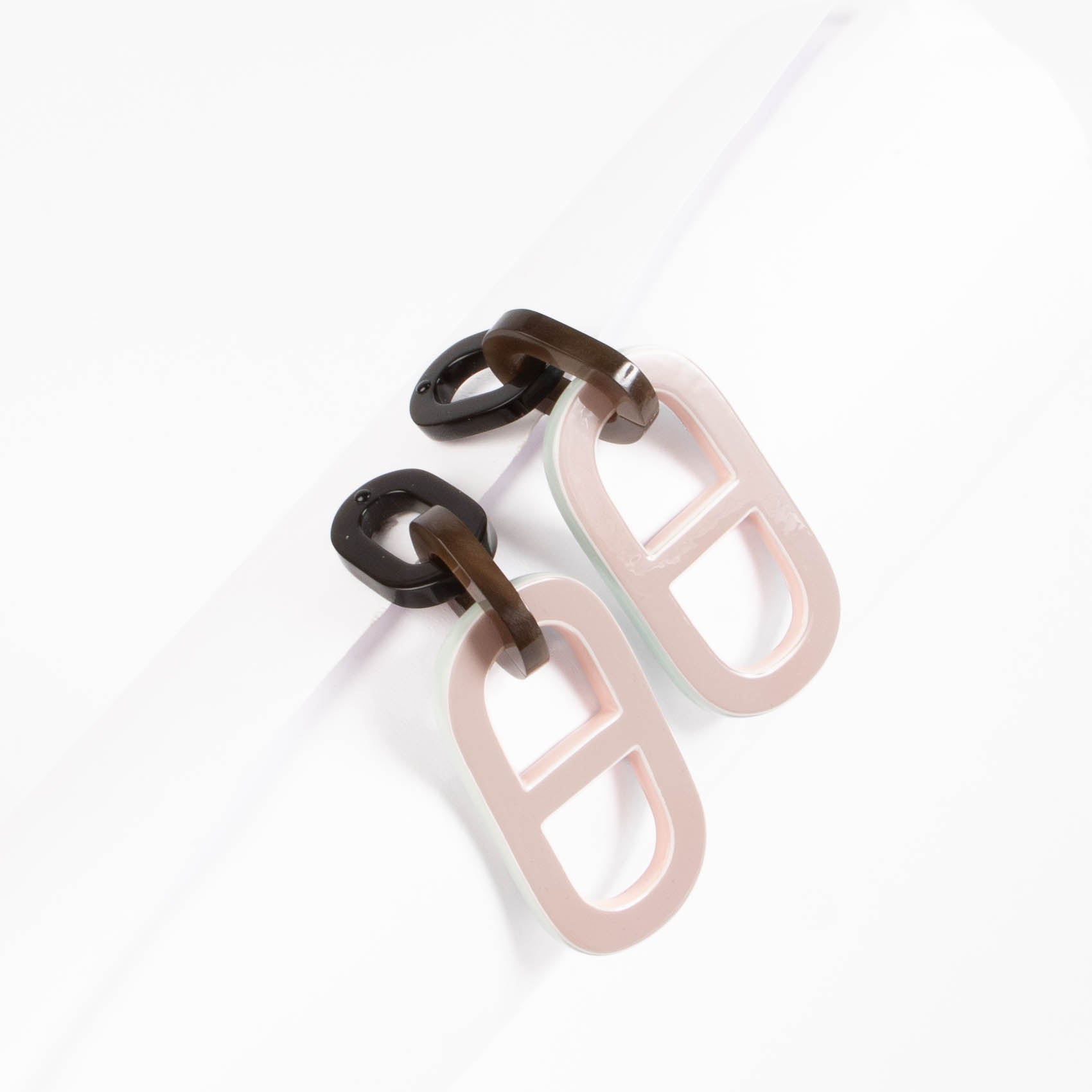 Hermes Pink/Brown Chaine d'Ancre Buffalo Horn Earrings