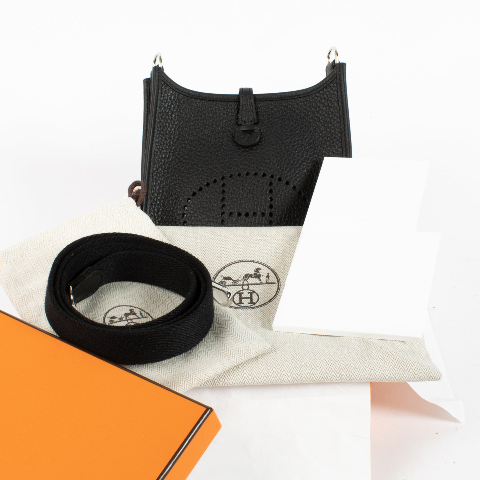 Hermès Evelyne 16 Zwart Clemence PHW