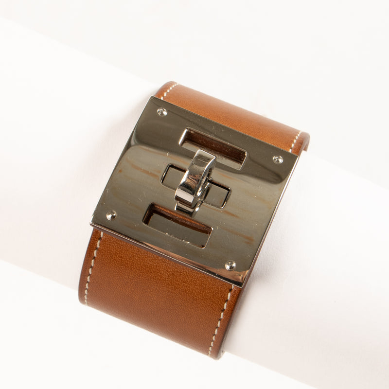 Shop the authentic Hermès Kelly Dog Bracelet on Labellov.com !