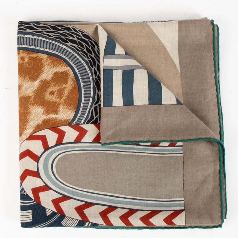 Shop the authentic Hermès Cashmere Shawl Scarf on Labellov.com !