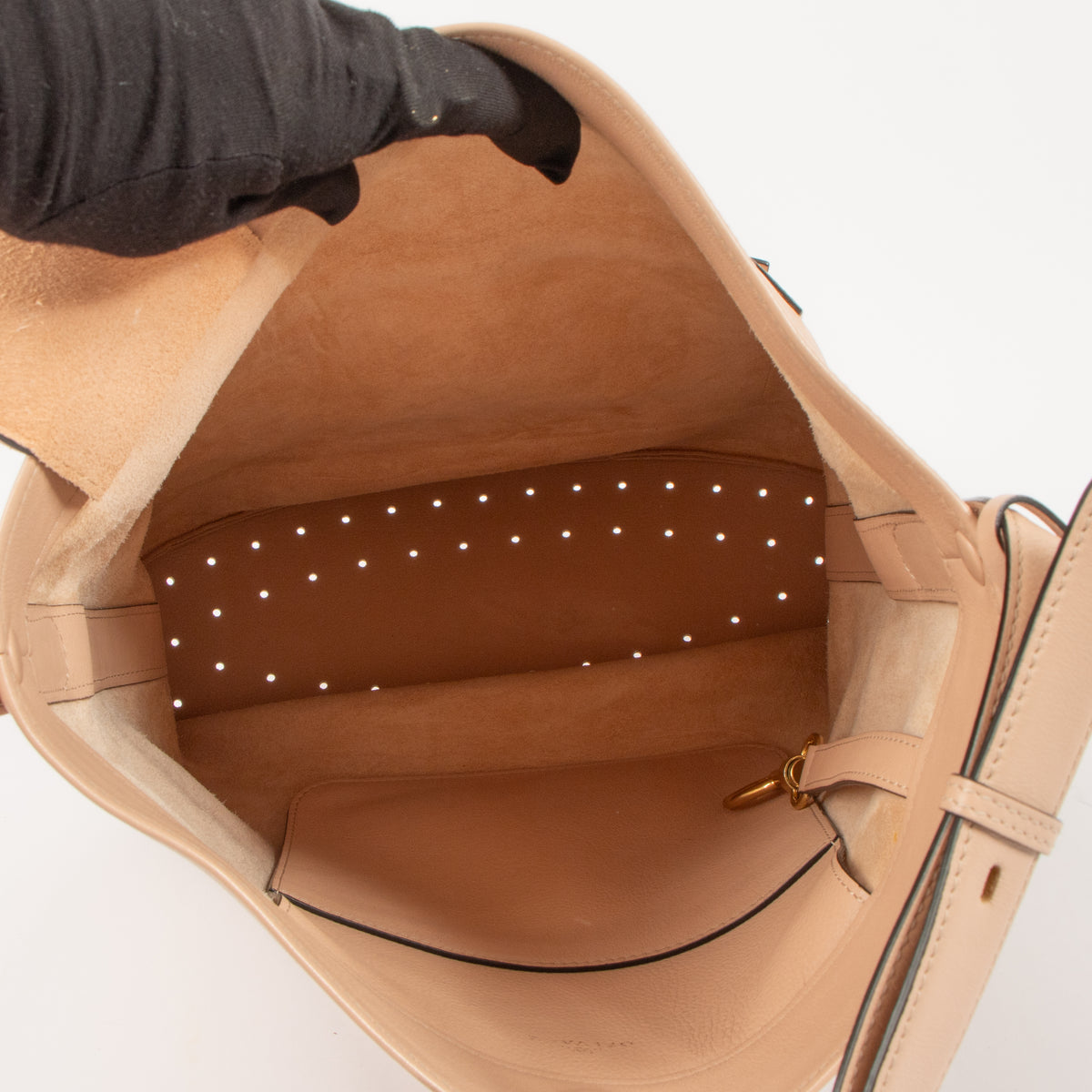 Shop the authentic Delvaux Nude Pin Bag second hand on Labellov.com!