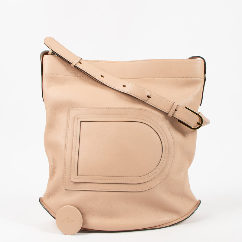 Shop the authentic Delvaux Nude Pin Bag second hand on Labellov.com!