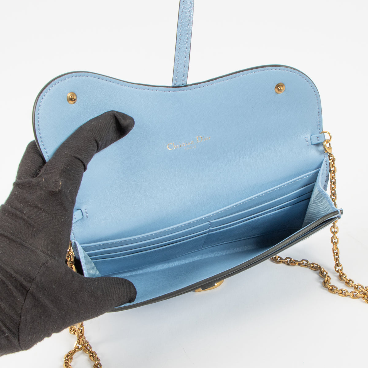 Shop the authentic Christian Dior Blue Saddle Pouch second hand on Labellov.com!