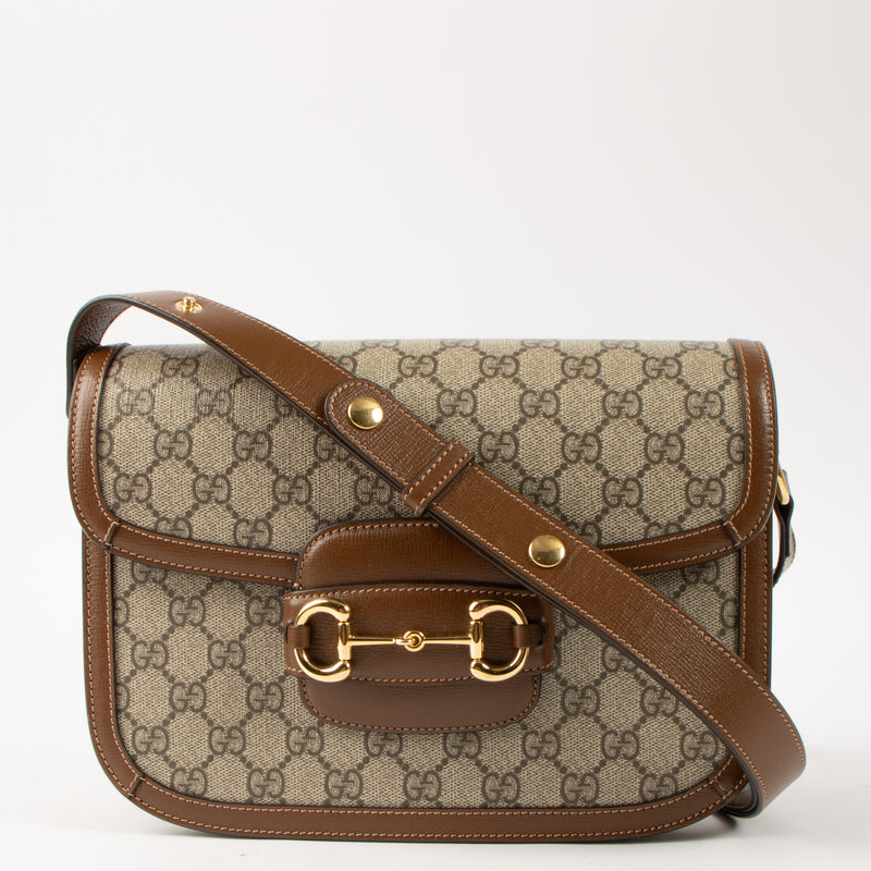 Shop this authentic Gucci GG Supreme Horsebit 1955 Medium Bag pre-loved on Labellov.com 