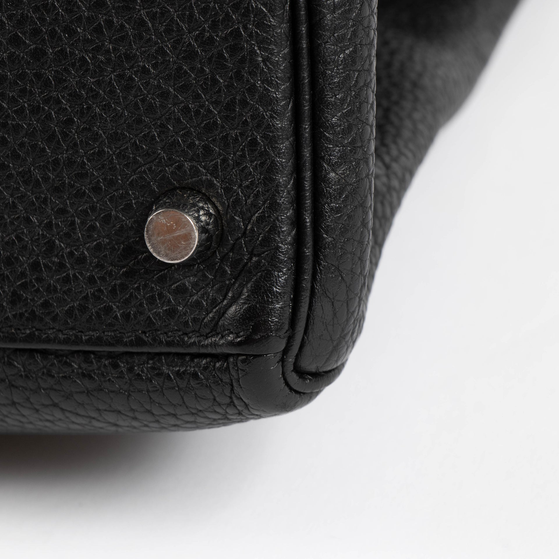 Hermès Kelly 32 Black Togo PHW