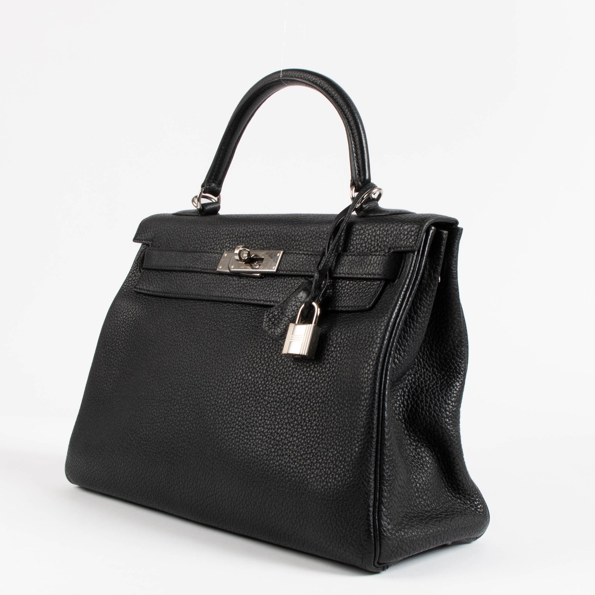 Hermès Kelly 32 Black Togo PHW