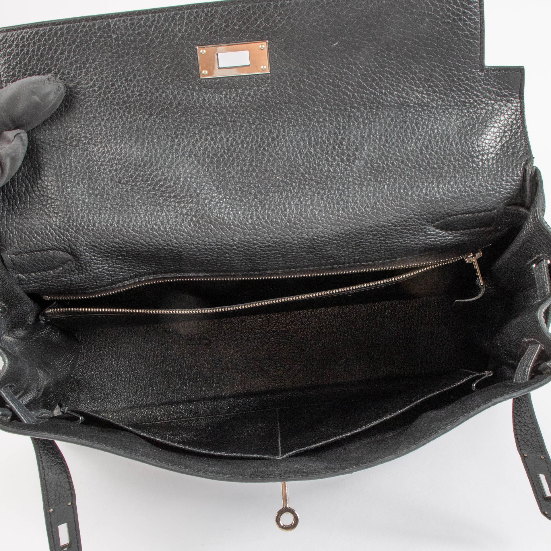 Hermès Kelly 32 Black Togo PHW