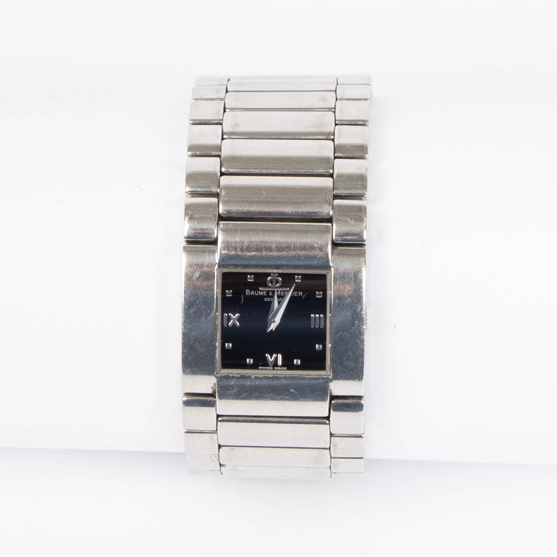 Shop this authentic Baume & Mercier silver Watch pre-loved on Labellov.com