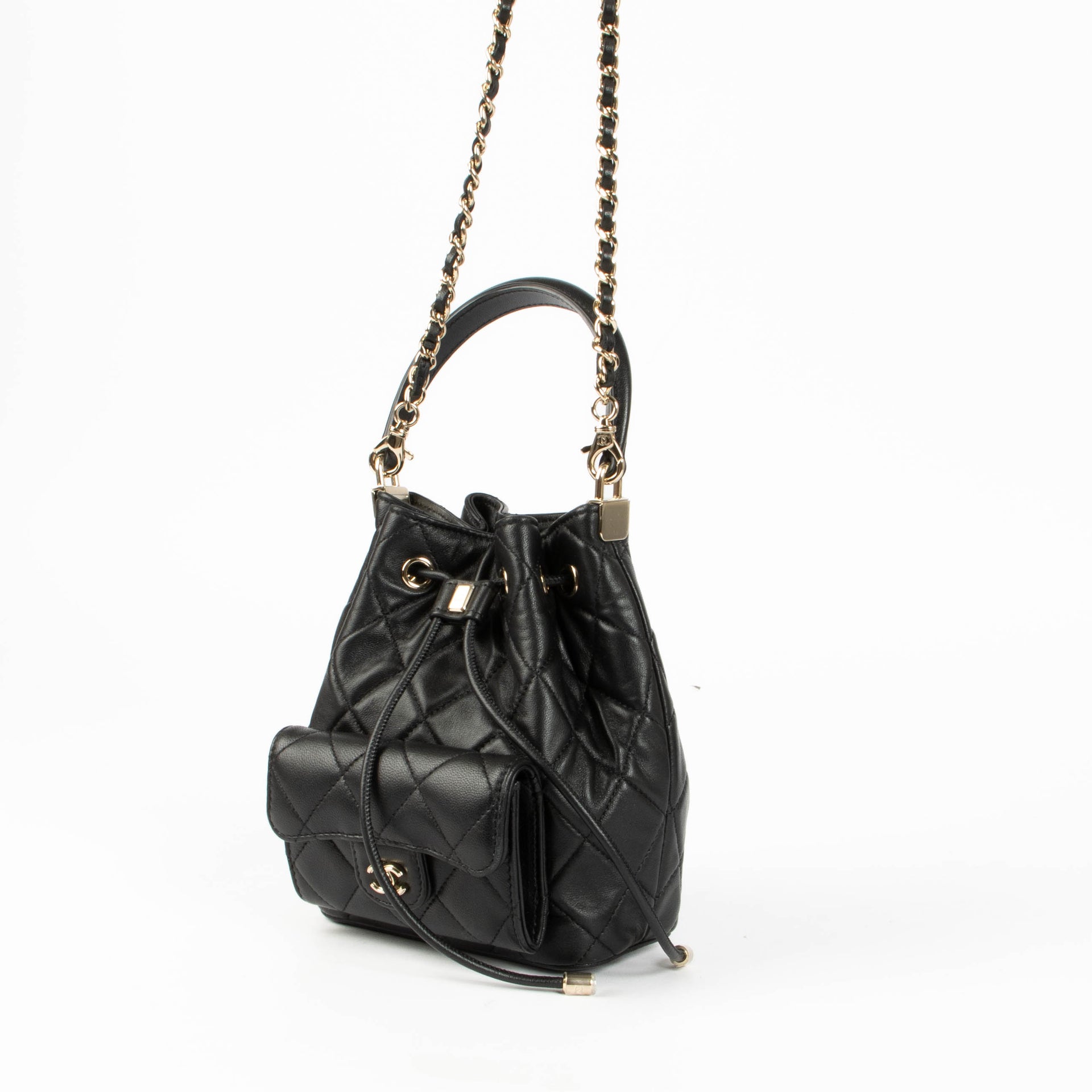 Shop the authentic Chanel 26P Black Mini Bucket Bag With Chain second hand on Labellov.com
