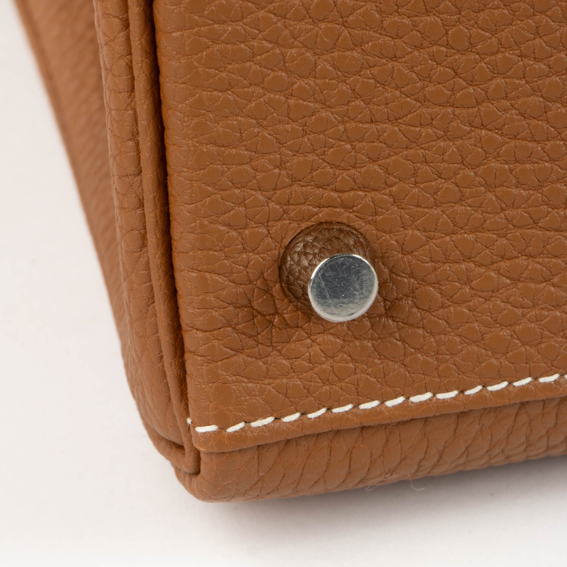 Hermès Kelly 28 Gold Togo PHW