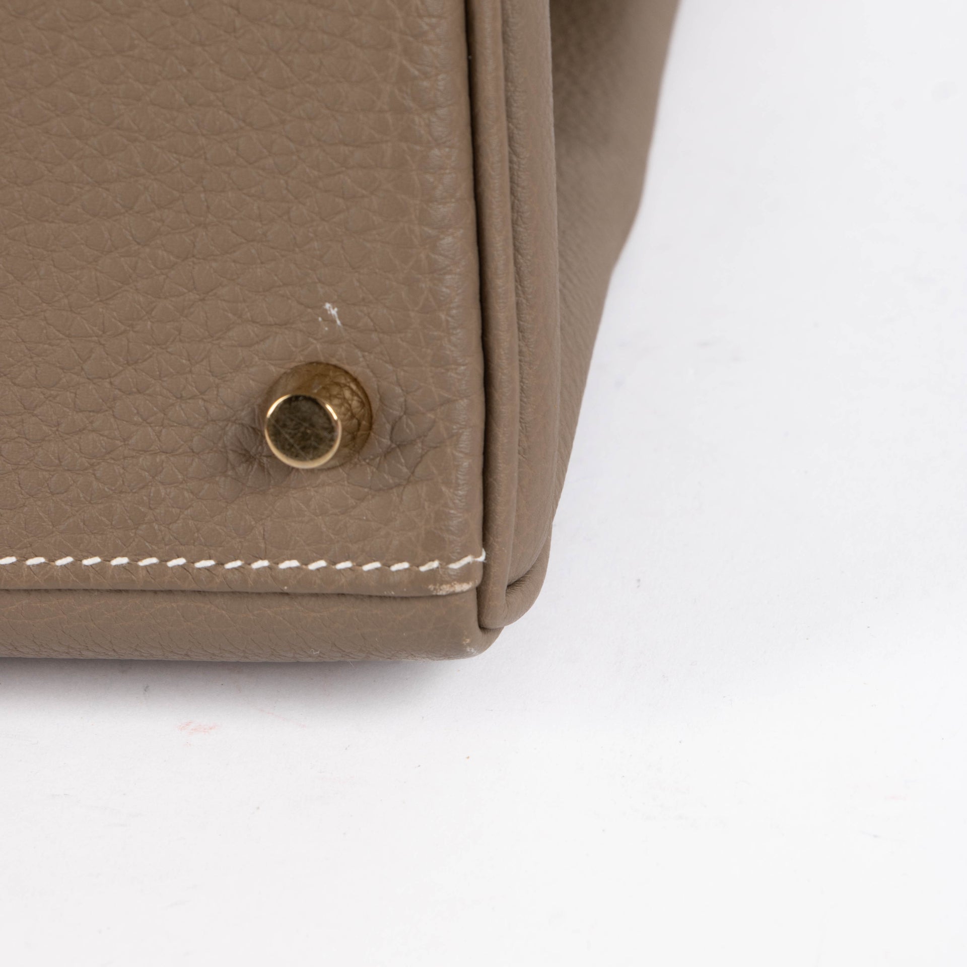 Hermès Kelly 28 Etoupe Togo GHW