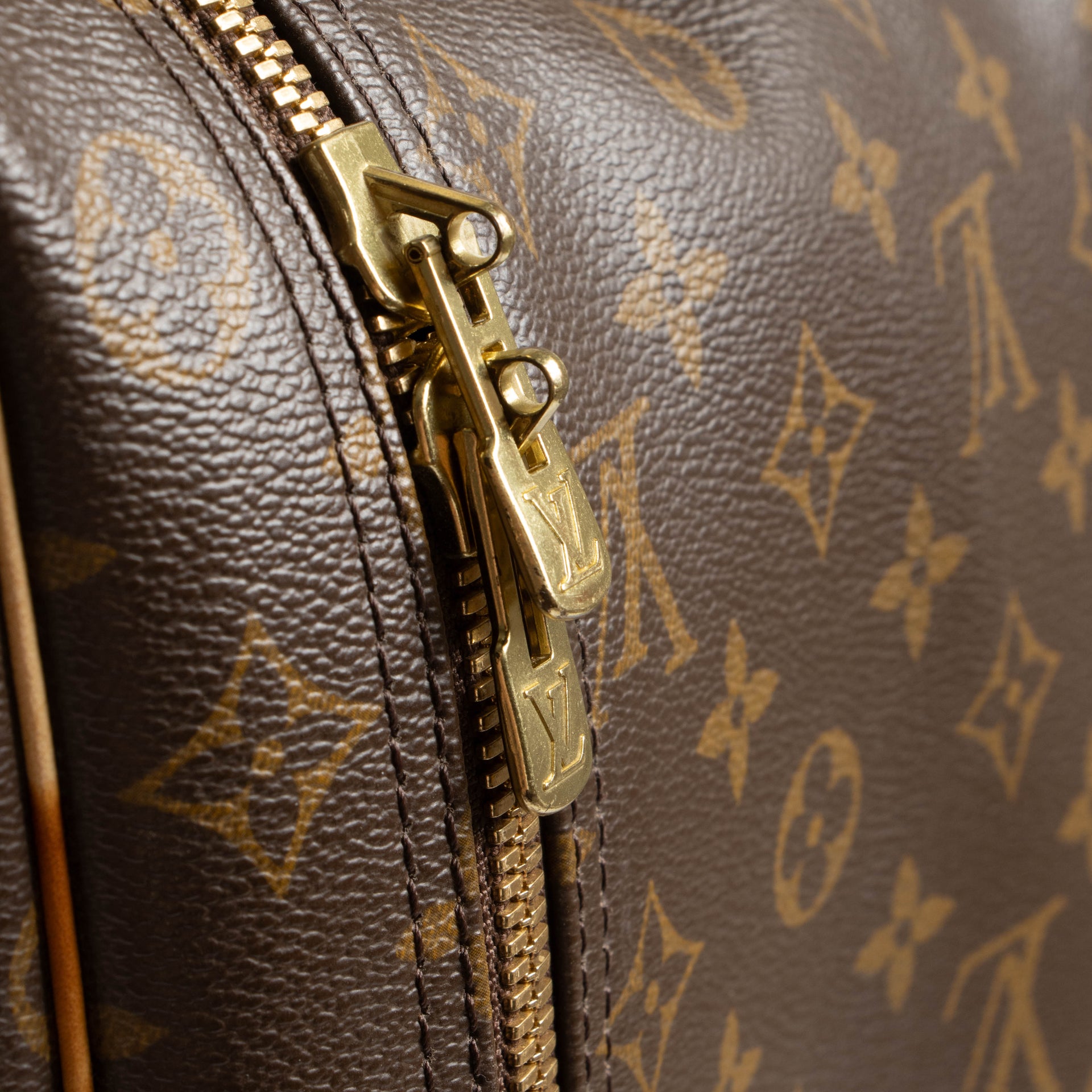 Louis Vuitton Monogram Sirius 70 Travel Bag