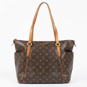 Shop this authentic louis vuitton monogram Totally Tote Bag pre-loved on Labellov.com 
