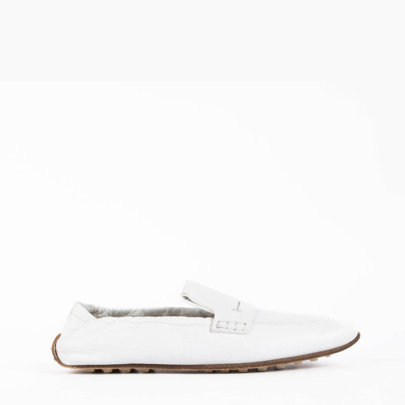 Shop these authentic Hermès White Loafers Size 39 pre-loved on Labellov.com