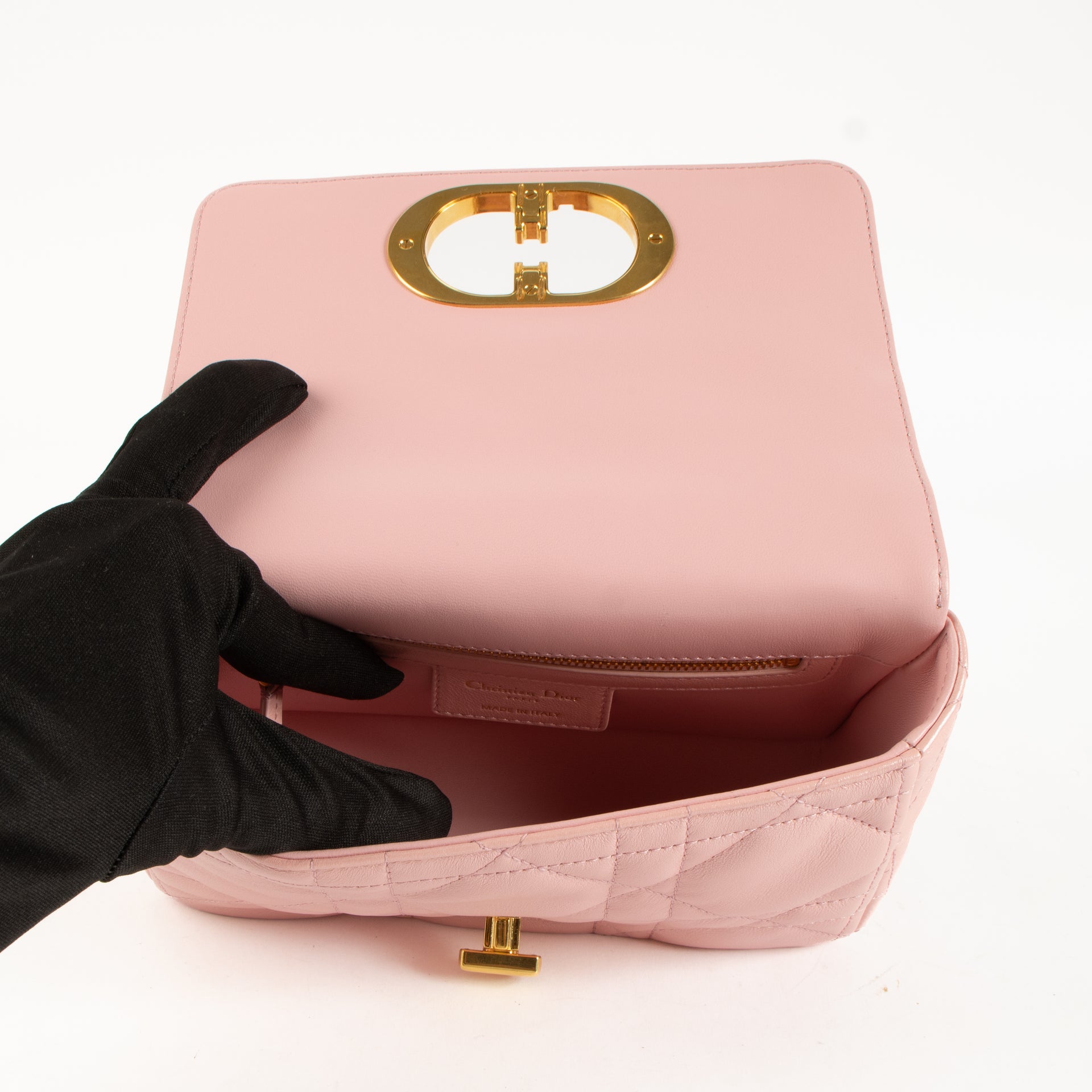 Shop the authentic Christian Dior Pearly Pink Cannage Small Caro Bag on Labellov.com !