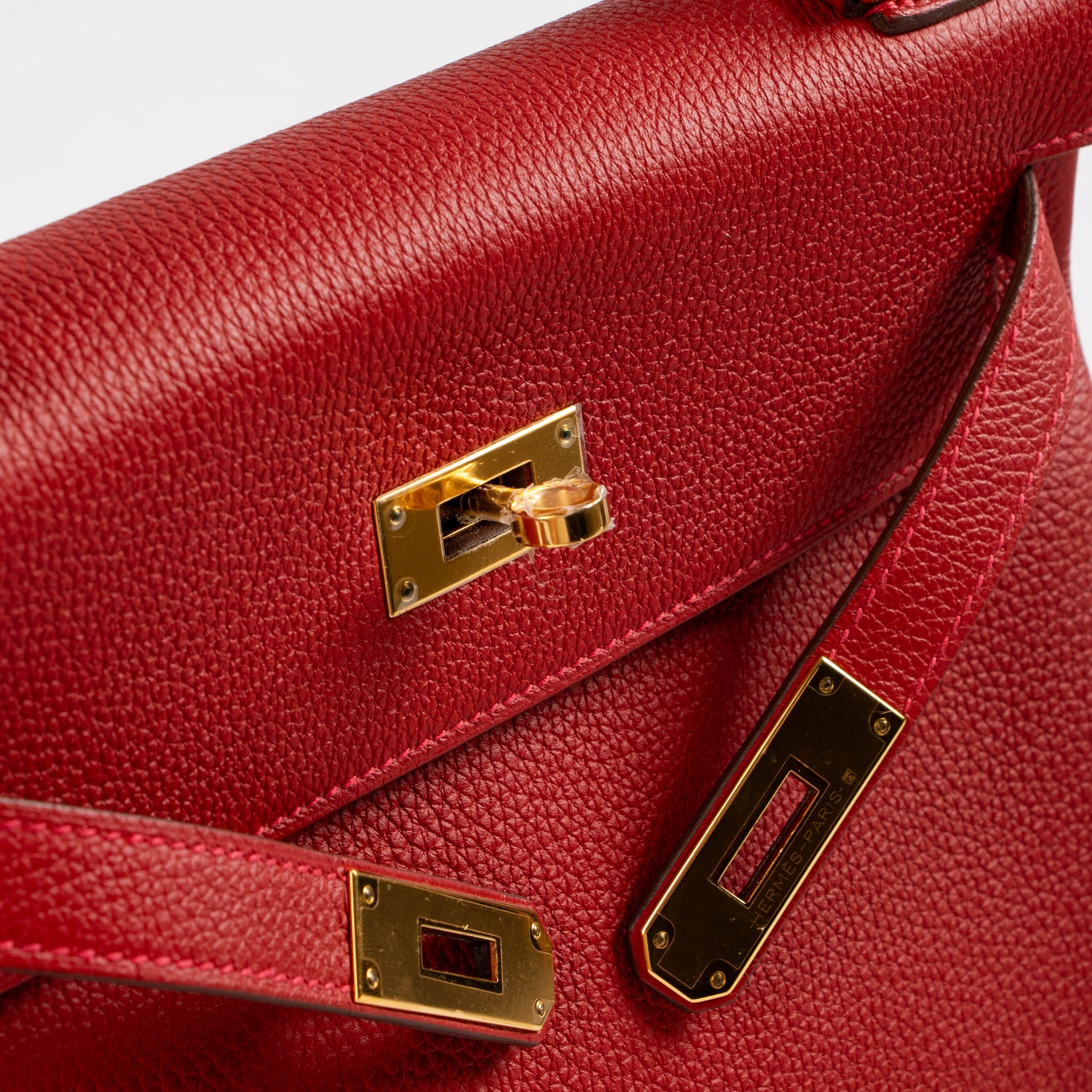 Hermès Kelly 28 Rouge Vif Togo GHW