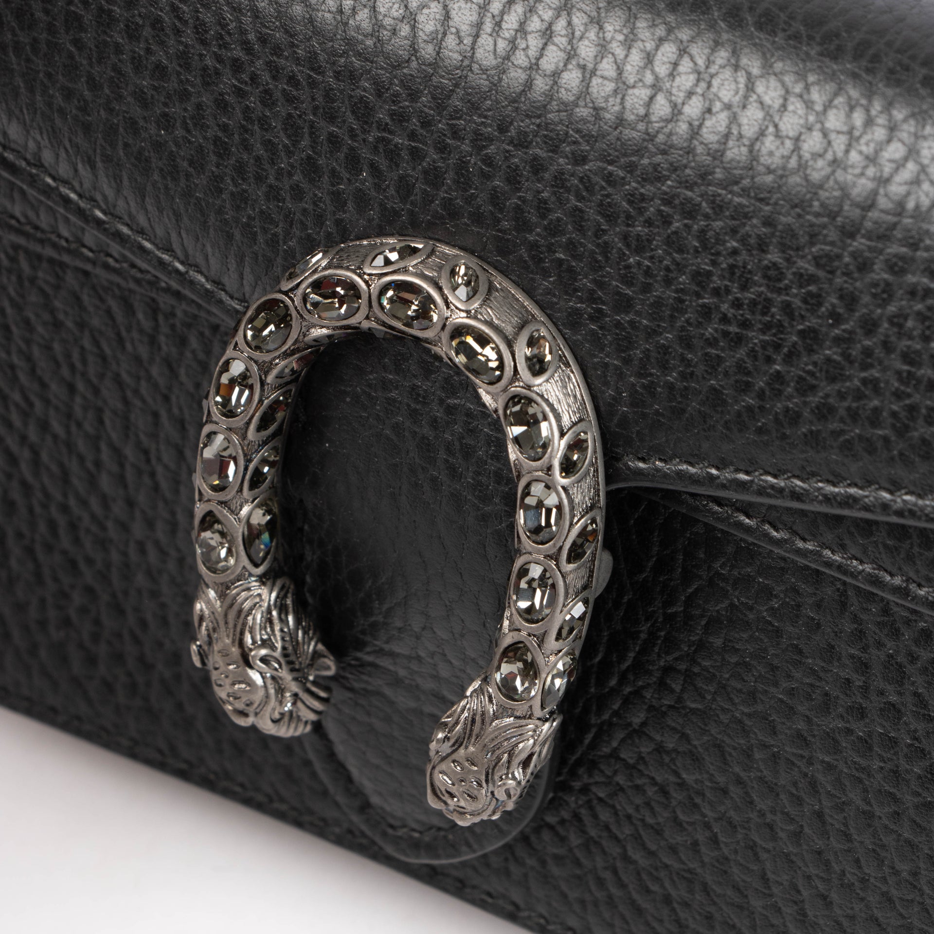 Shop the authentic Gucci Black Mini Dionysus Crossbody Bag second hand on Labellov.com