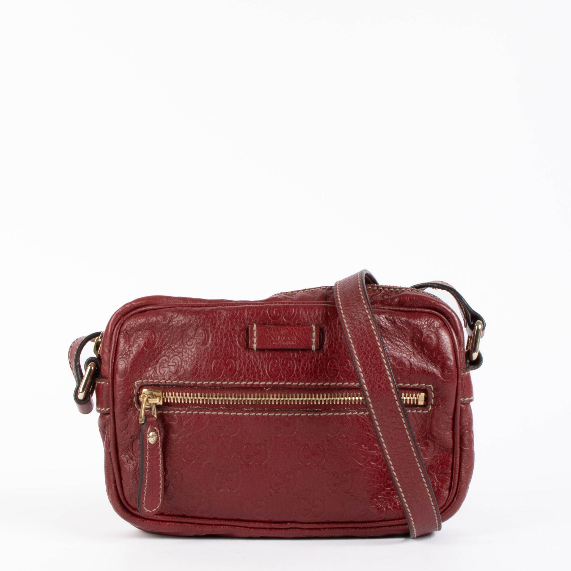 Shop authentic Gucci Red Guccissima Camera Bag on Labellov.com.