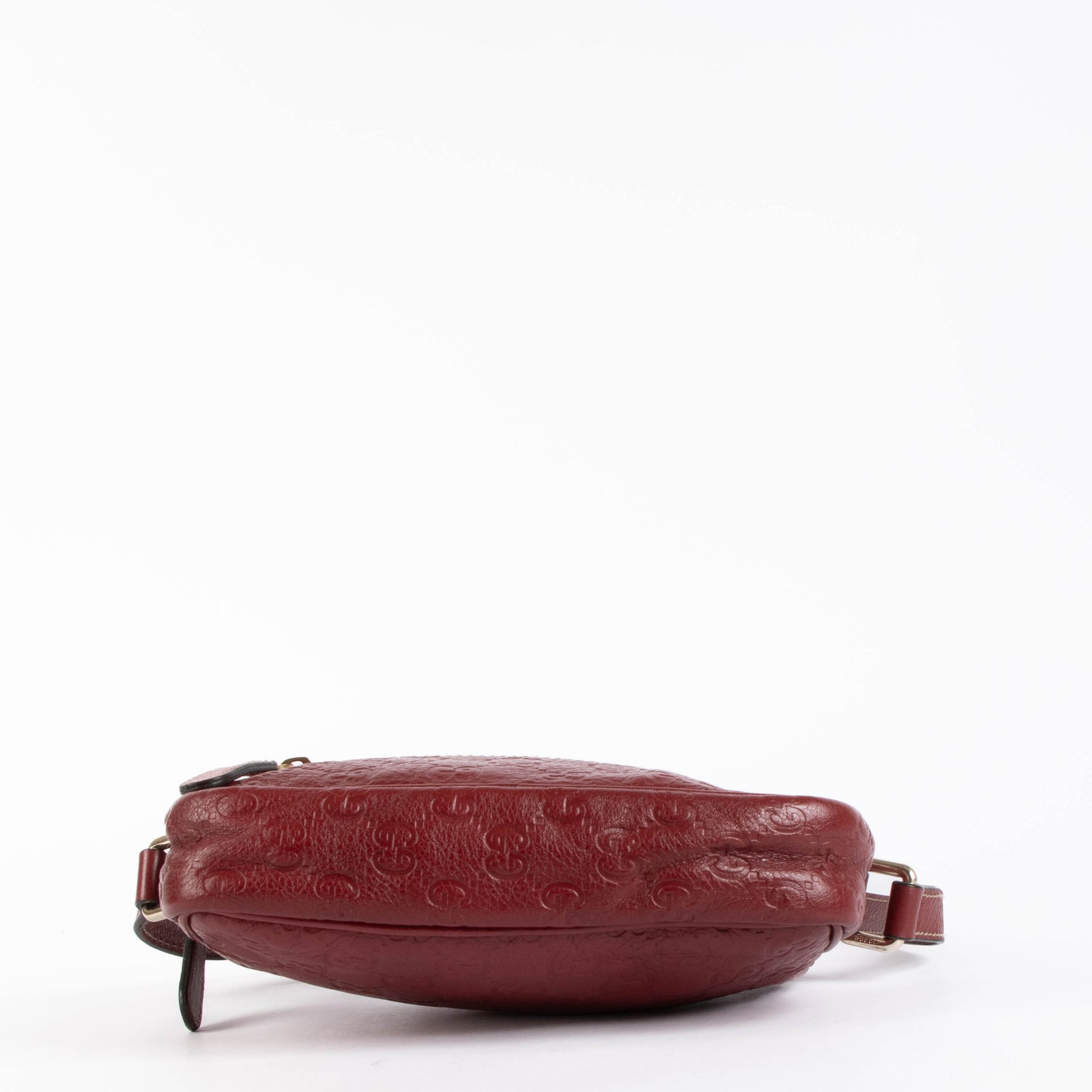 Shop authentic Gucci Red Guccissima Camera Bag on Labellov.com.