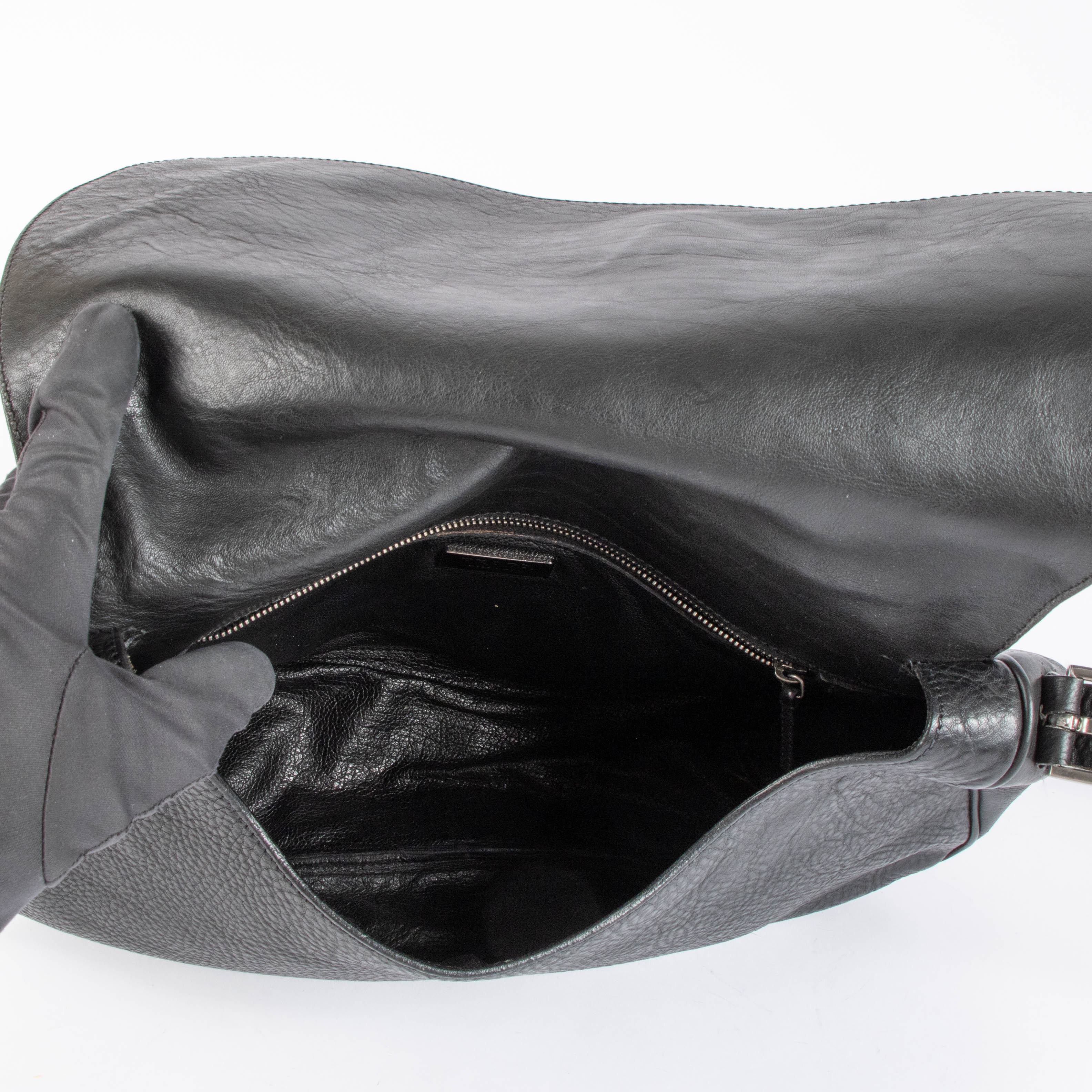 Prada Black Vintage Messenger Bag – Labellov