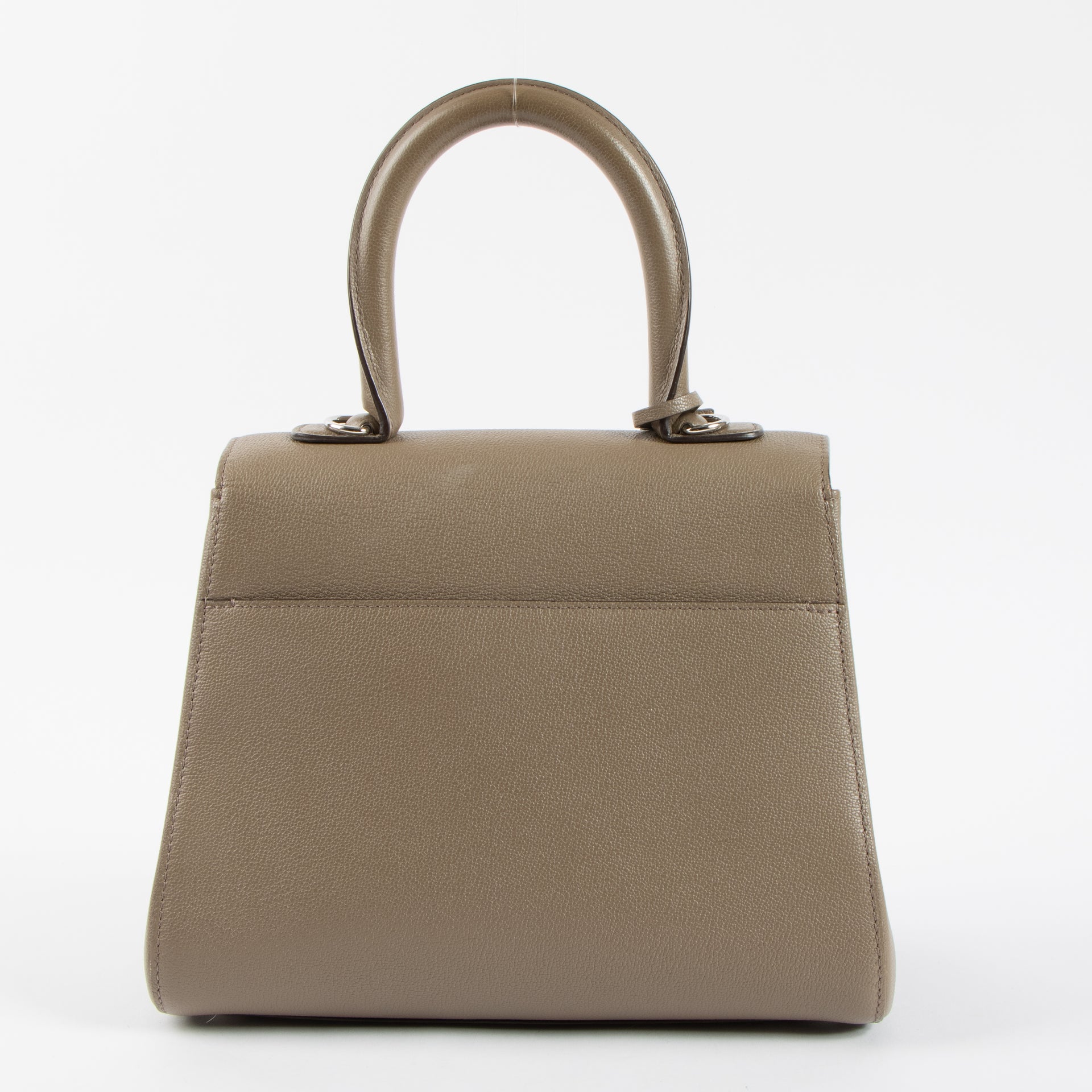 Shop the 100% authentic Delvaux Taupe Rodeo Calf Brillant PM second hand on Labellov.com!