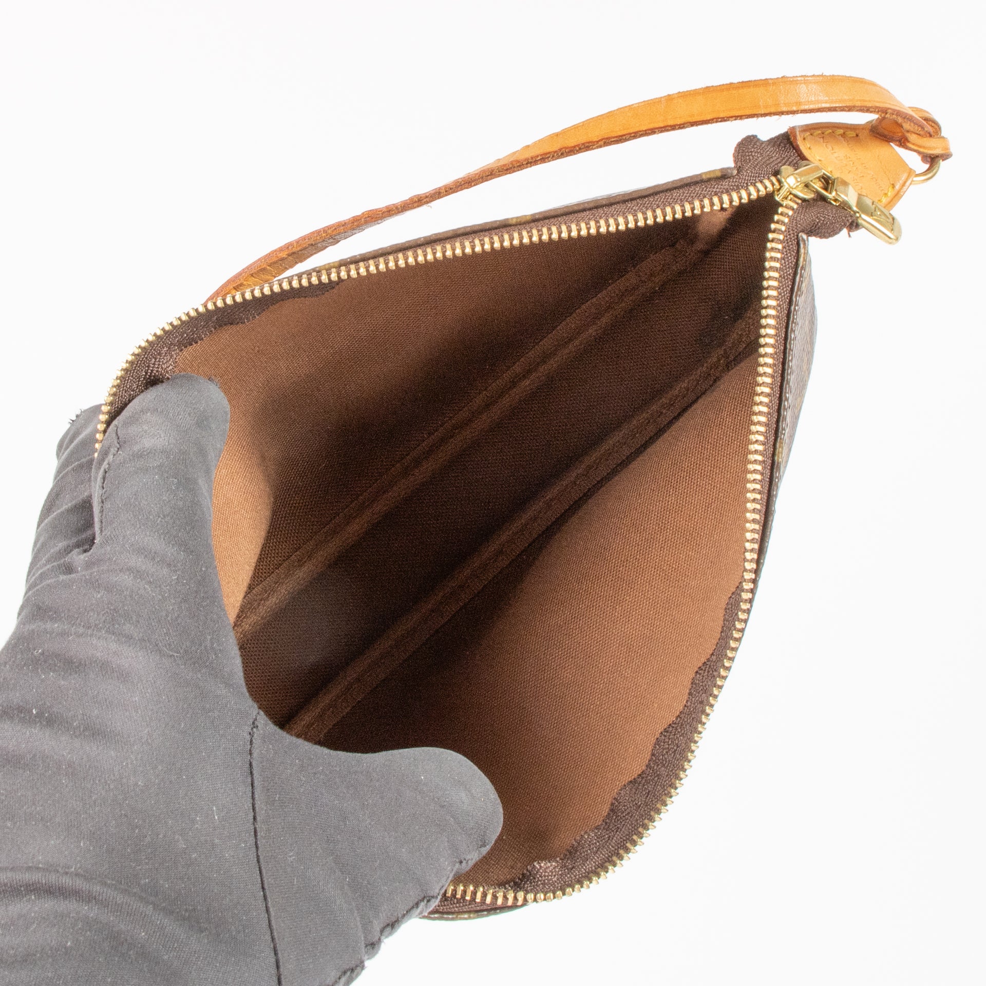 Louis Vuitton Monogram Pochette Accessoires
