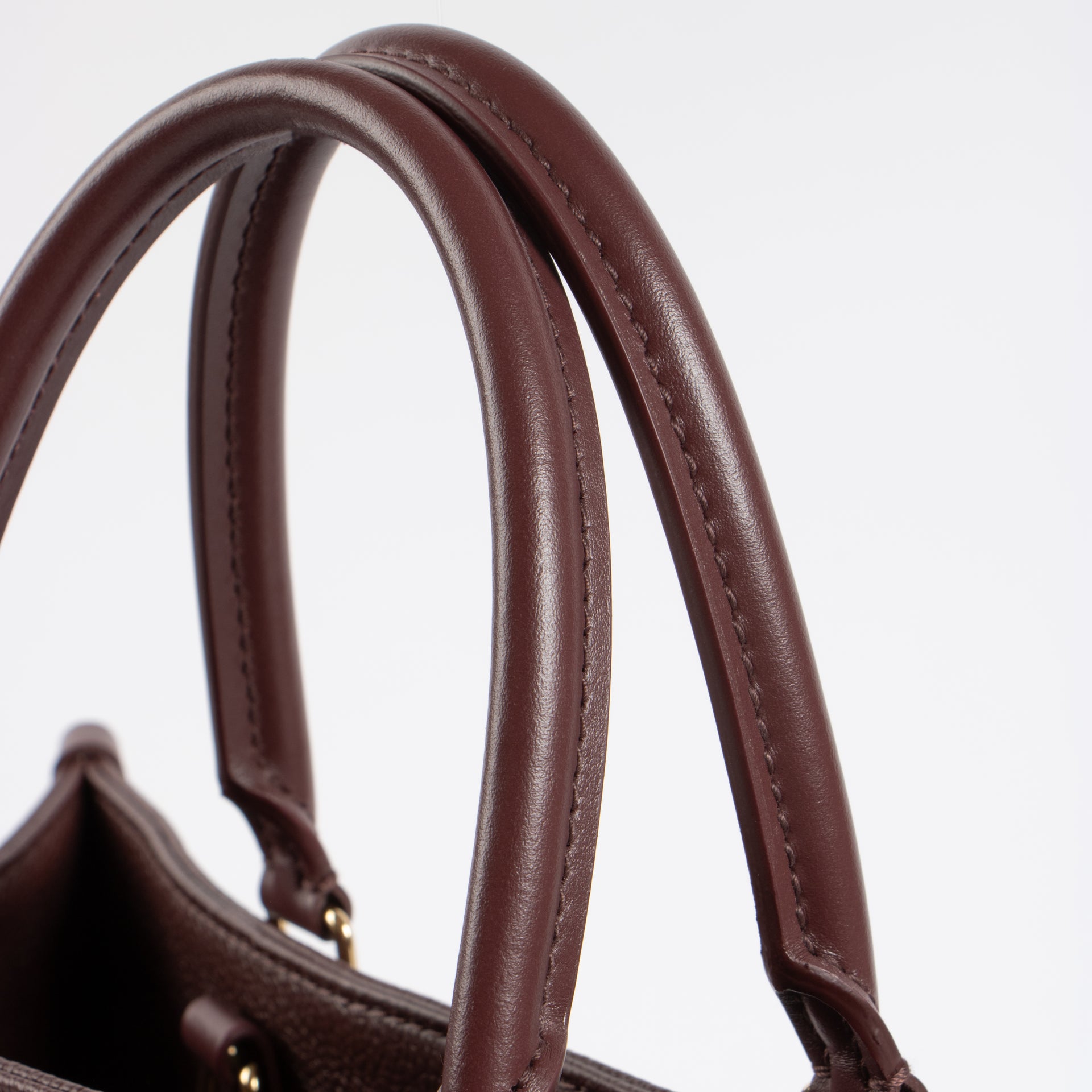 Louis Vuitton Wine Monogram Empreinte Onthego MM Bag