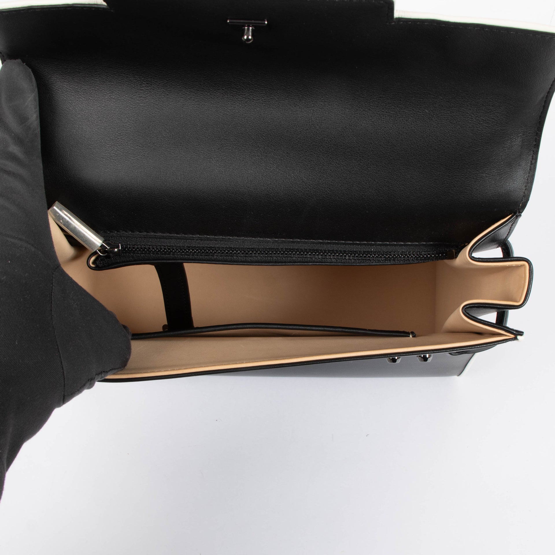 Delvaux Black/Ivory Tempête MM Illusion
