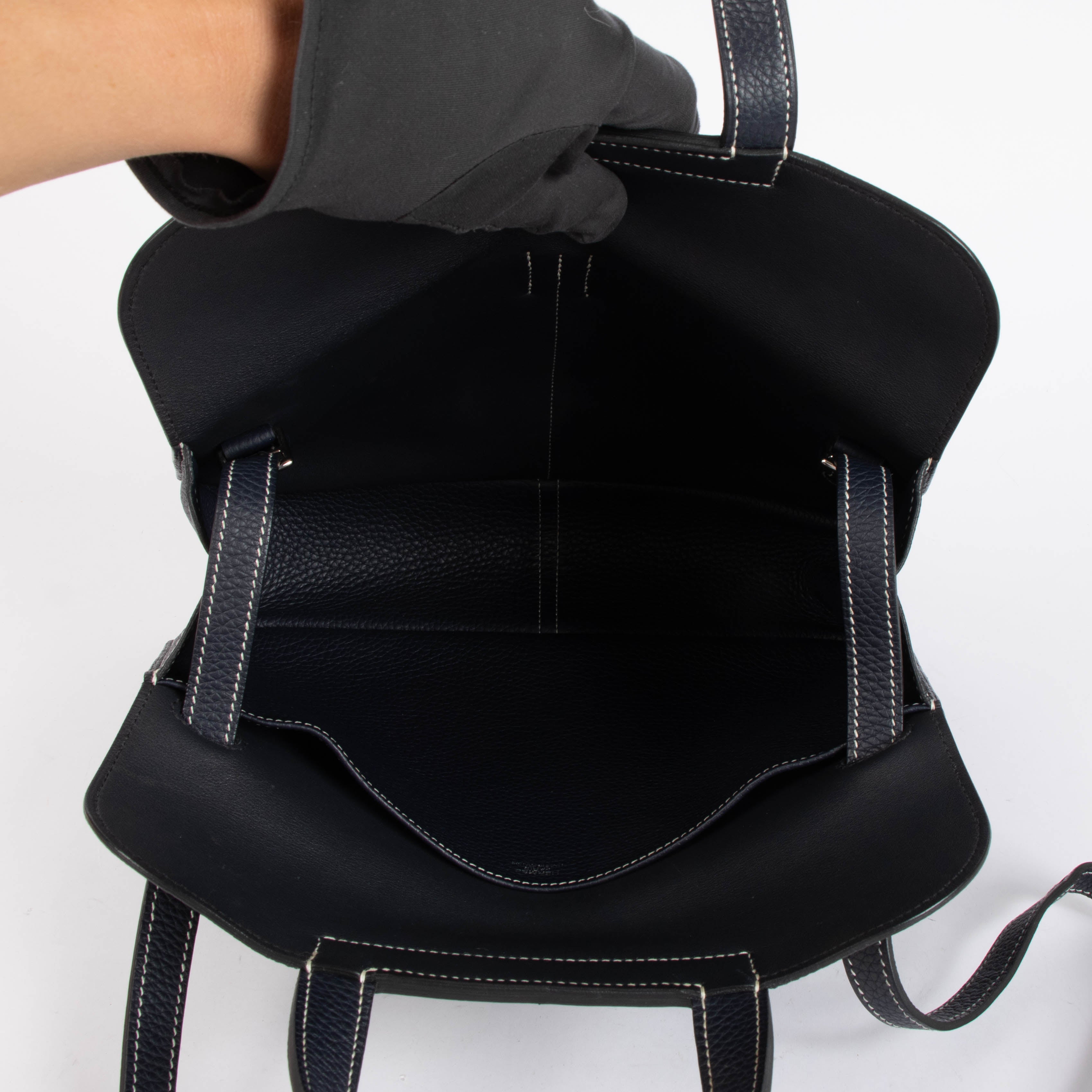 Hermes Halzan 31 Bleu Nuit Clemence PHW – Labellov