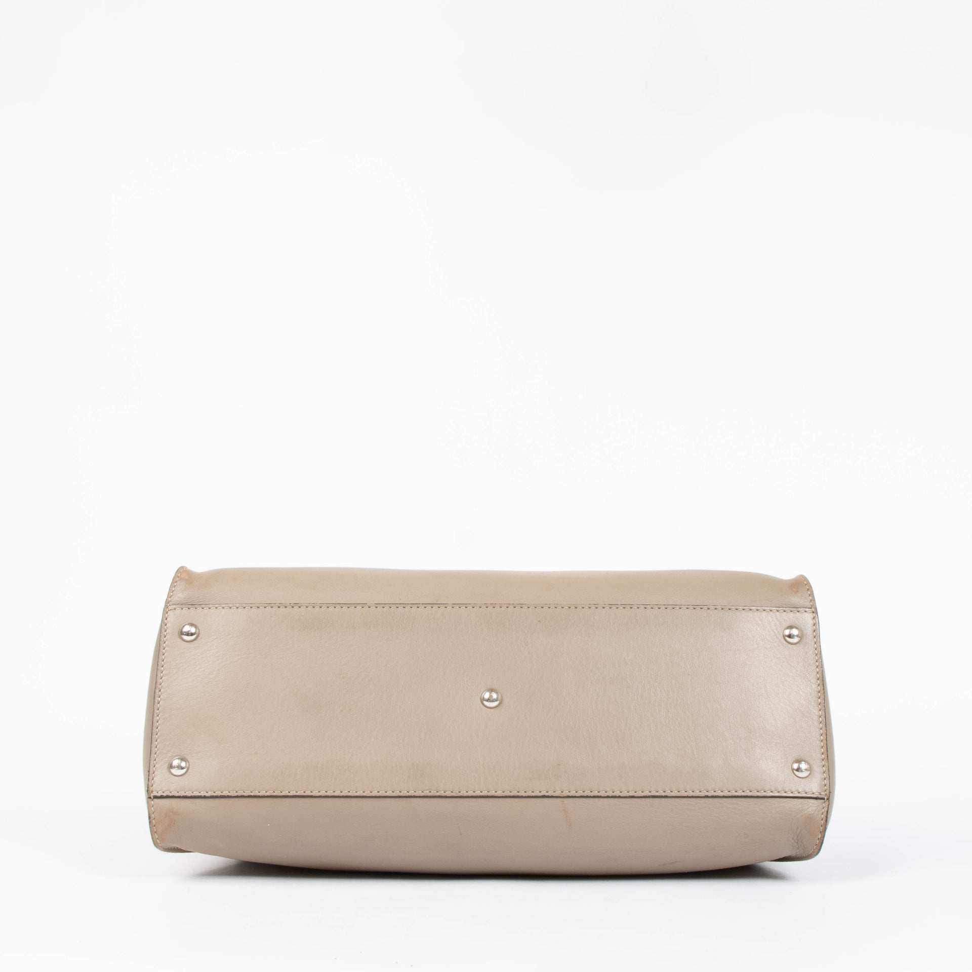 Shop this authentic Fendi Taupe Large Peekaboo pre-loved on Labellov.com 